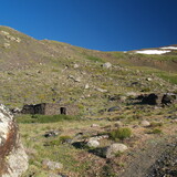 Zbytky kamenné salaše (Corral del Chorrillo) - 2 232 m